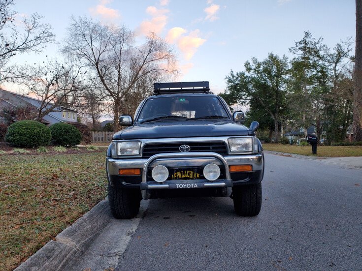 Thumbnail Photo undefined for 1991 Toyota Hilux